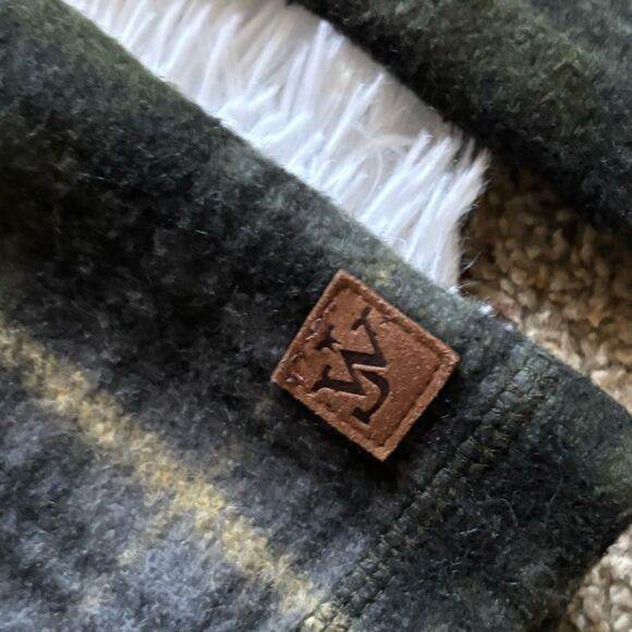 John Wayne Fleece Pullover Shirt Mens Size Small - Picture 6 of 8